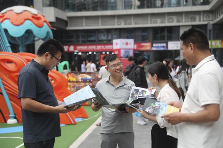 上万种教玩具产品亮相永嘉 首日订单交易额1860万元