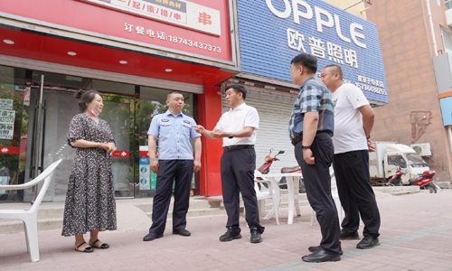 曾范涛深入孤家子镇督导检查农村人居环境整治和餐饮业发展工作