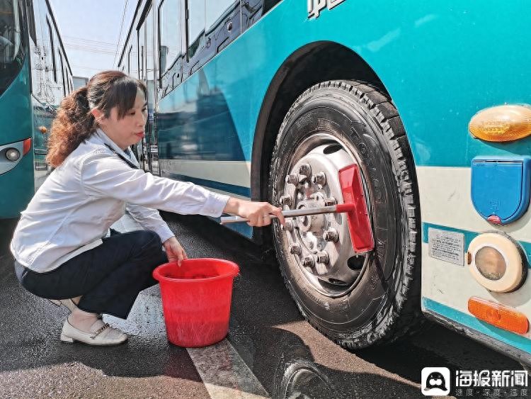 工作三十余载她驾驶济南K101路迎来岗位上最后一个国庆节