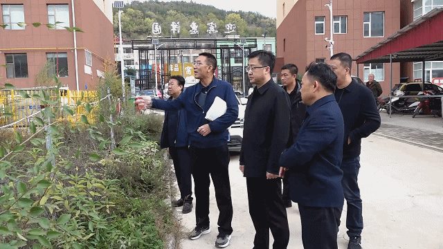 李刚就交口县棚户区改造扫尾工作进行调研